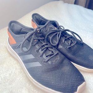 Women’s Adidas athletic shoes. Size 7.